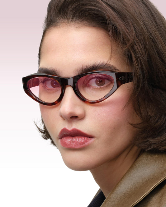 Verres Transitions® Essilor : des lunettes qui s’adaptent à toutes les situations